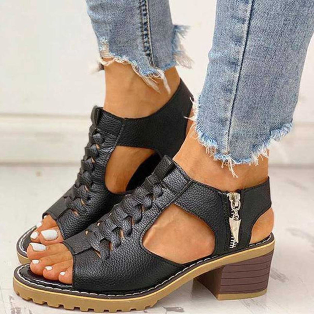 Morgan | Summer Block Heel Sandals with Lace Detail