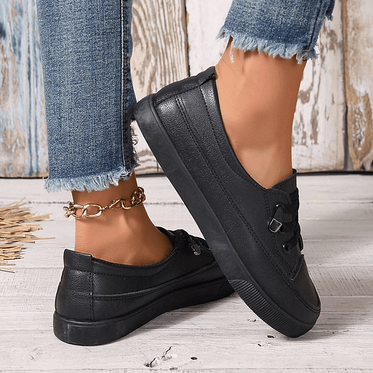 Women’s Orthopedic Lace-Up Low Top Sneakers