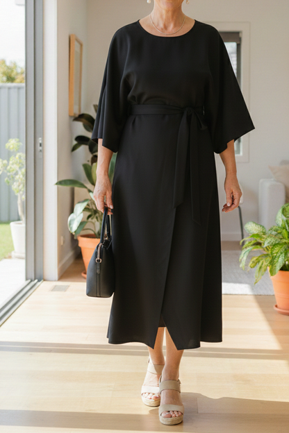 Elegant Dress with Lantern Sleeves and Belt