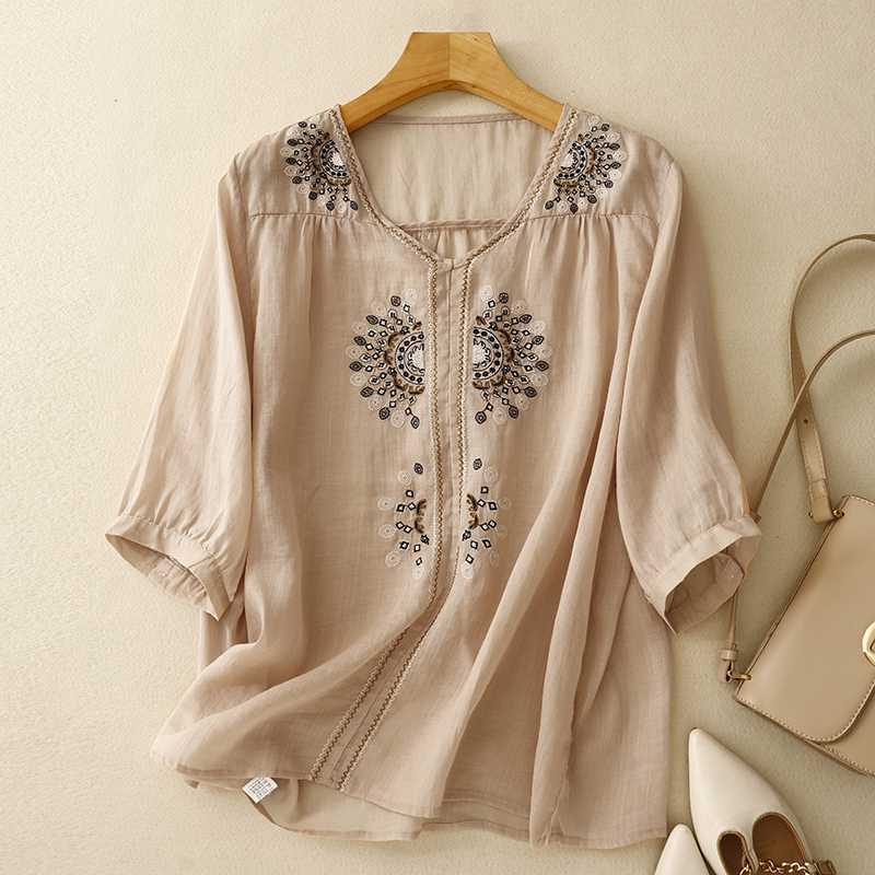 Ismeria | Women’s Embroidered V-Neck Relaxed Blouse