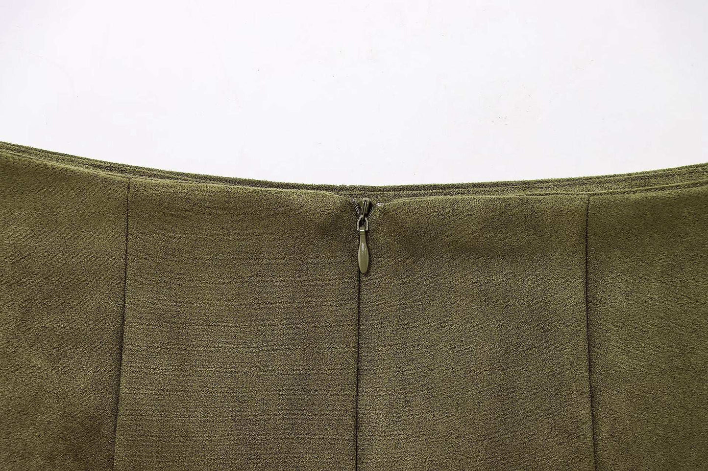 Virelle | Women’s Straight Cut Midi Skirt