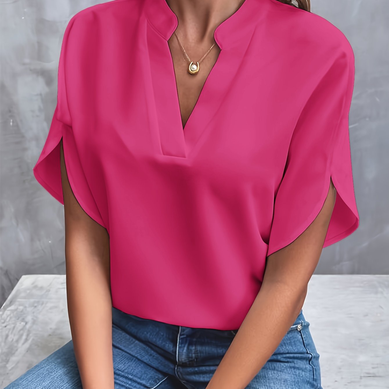 Taylor | Relaxed V-Neck Summer Blouse