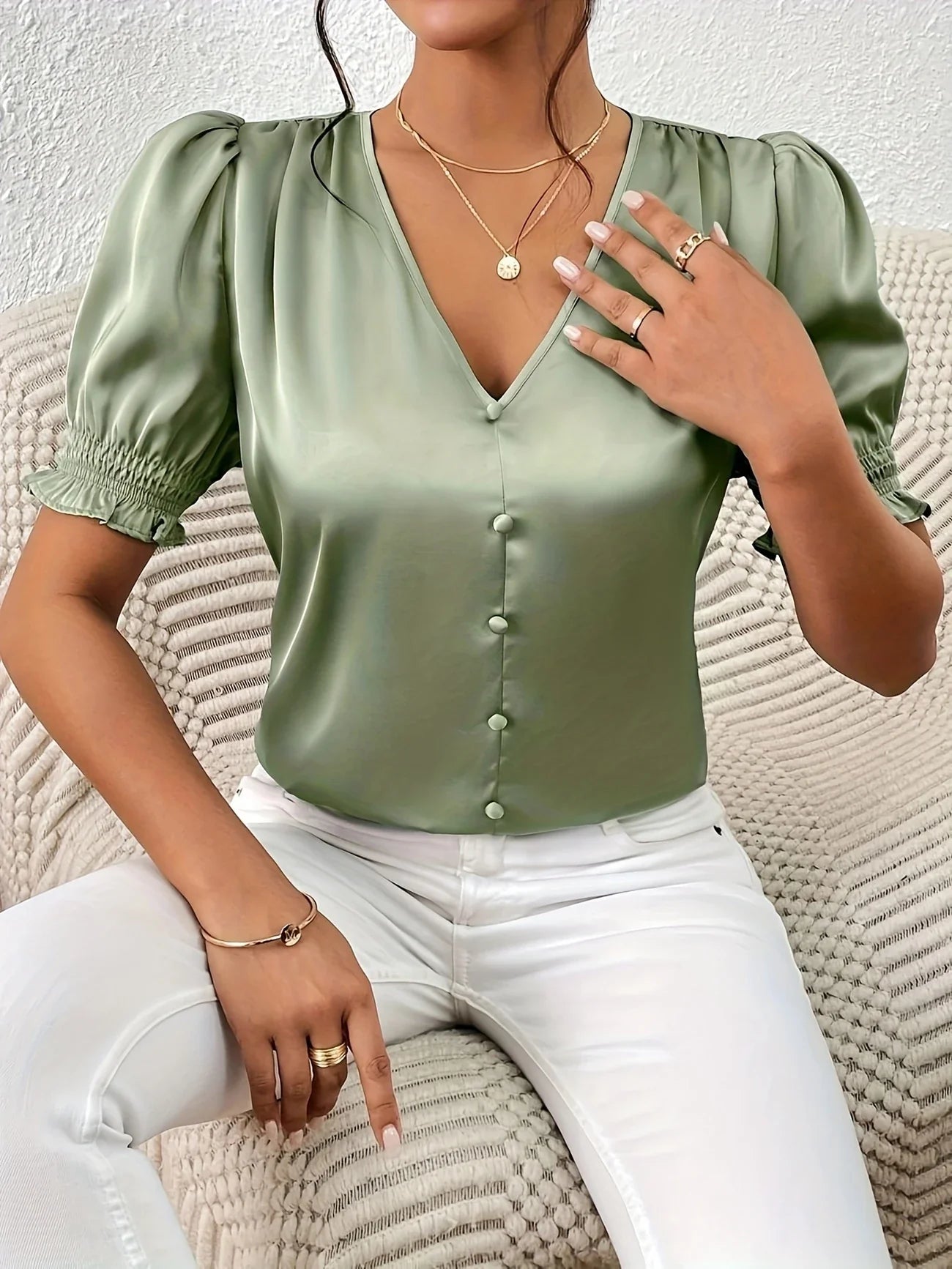 Ari | Women’s Puff Sleeve Button Blouse