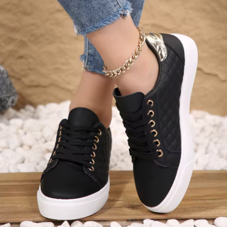 Selvara | Women’s Classic Lace-Up Sneakers